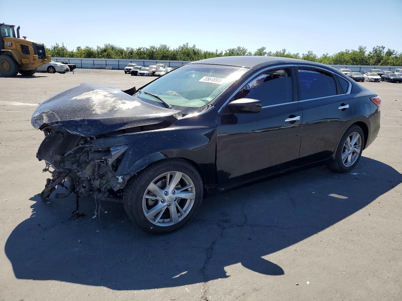 Salvage Nissan Altima Image