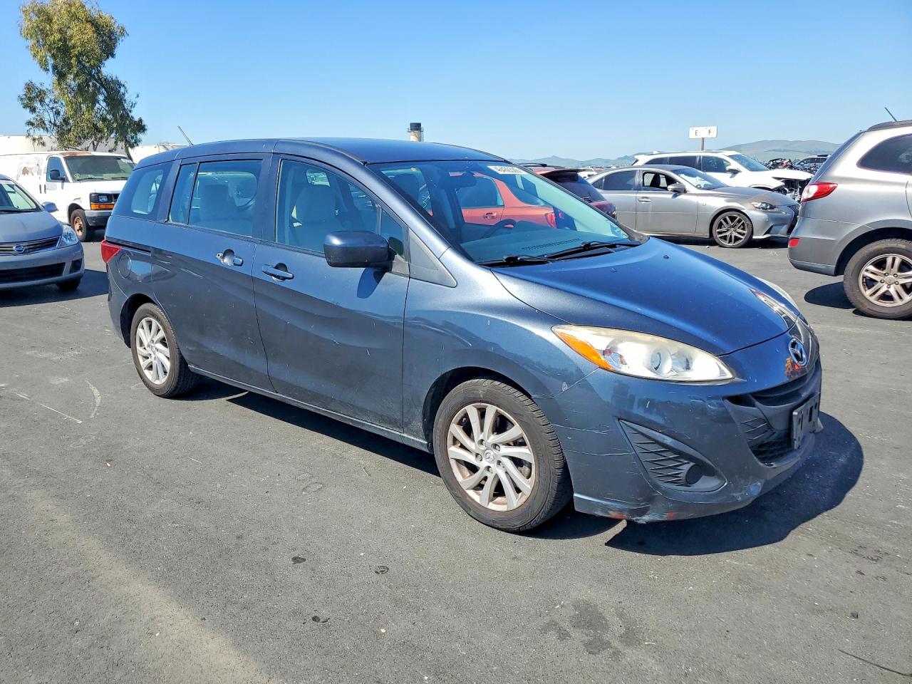 Mazda 5