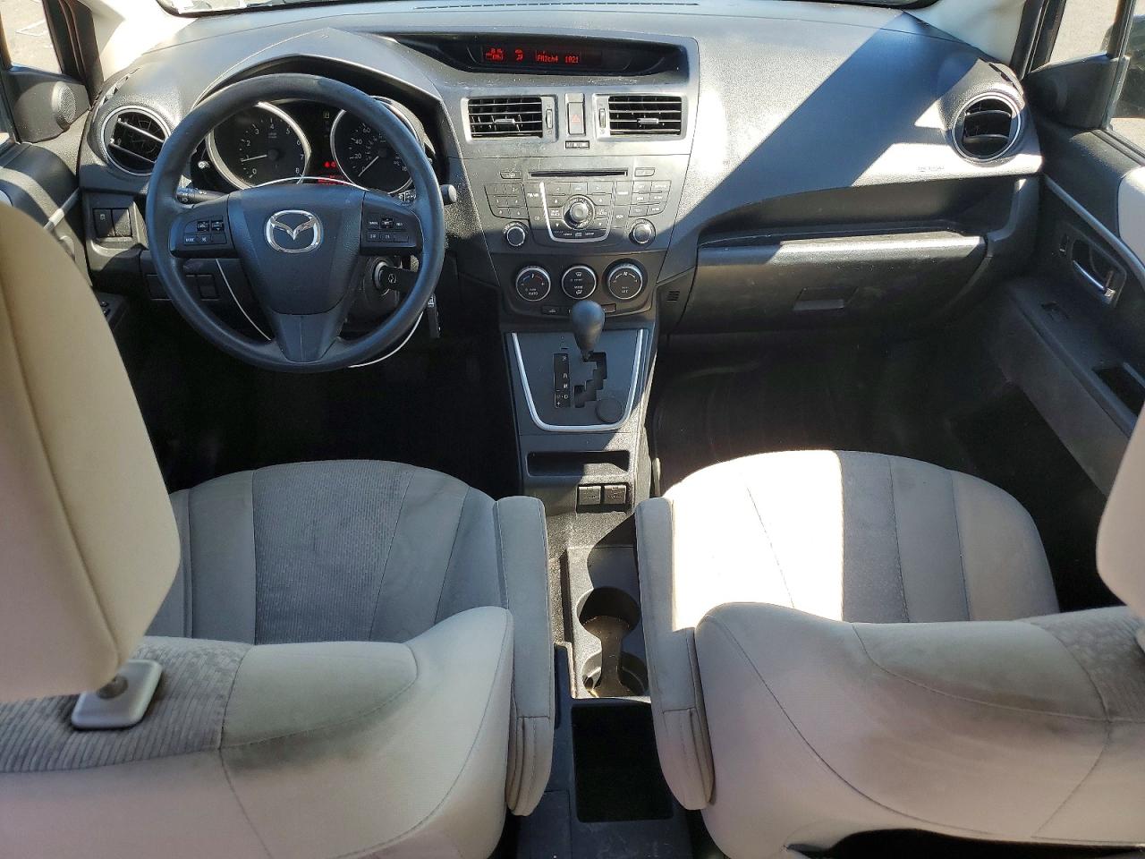 Mazda 5