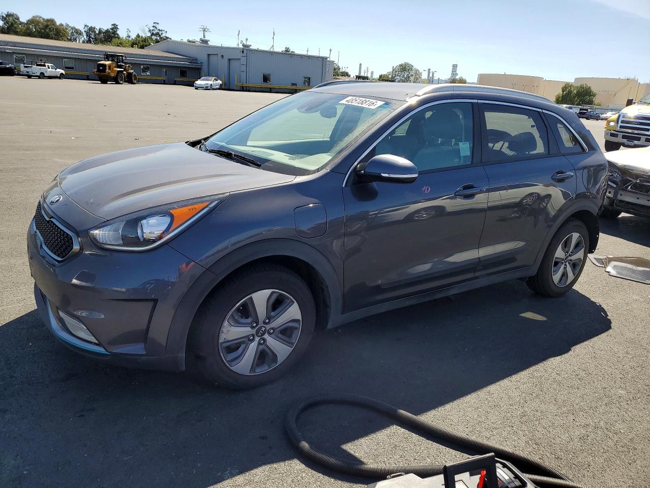Salvage Kia Other Image