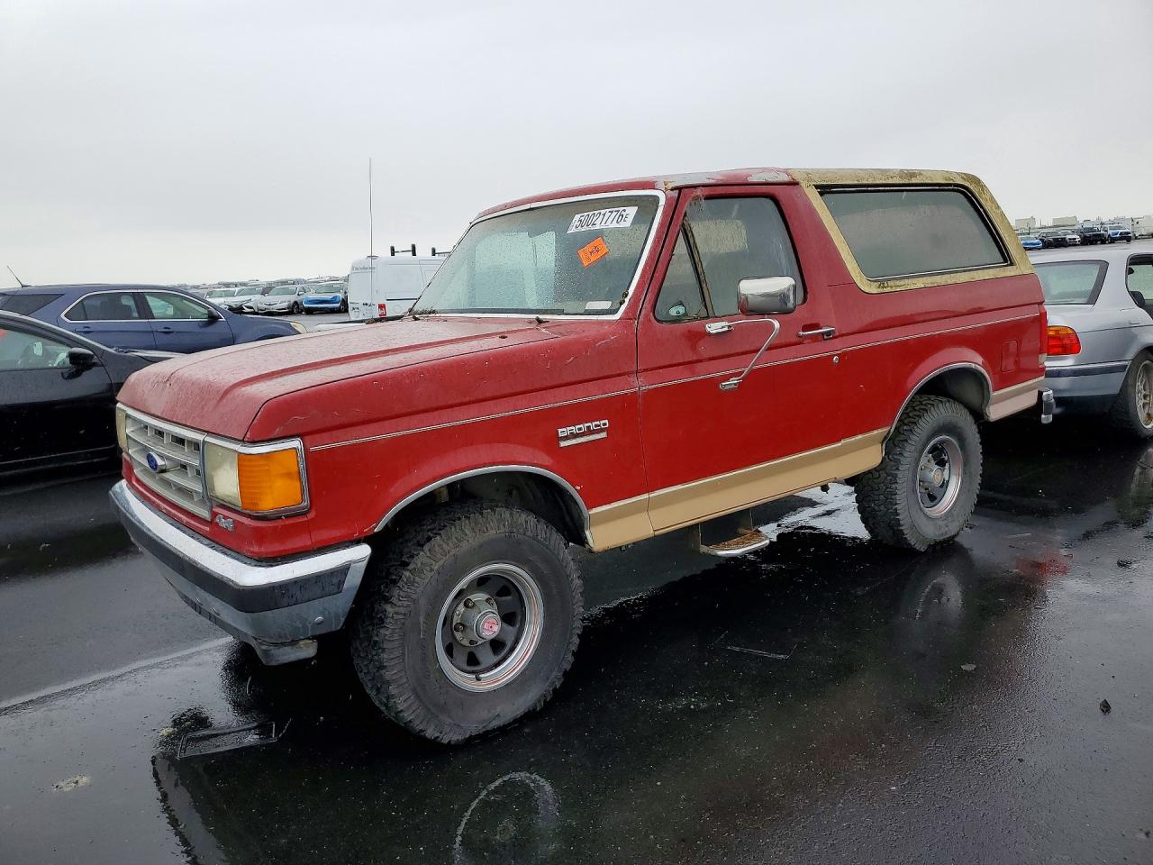 Salvage Ford Bronco Image