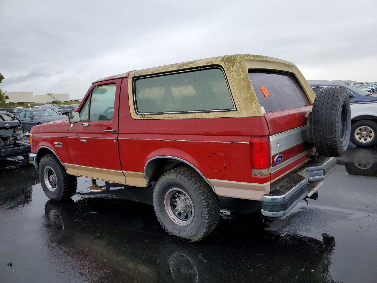 Ford Bronco U100