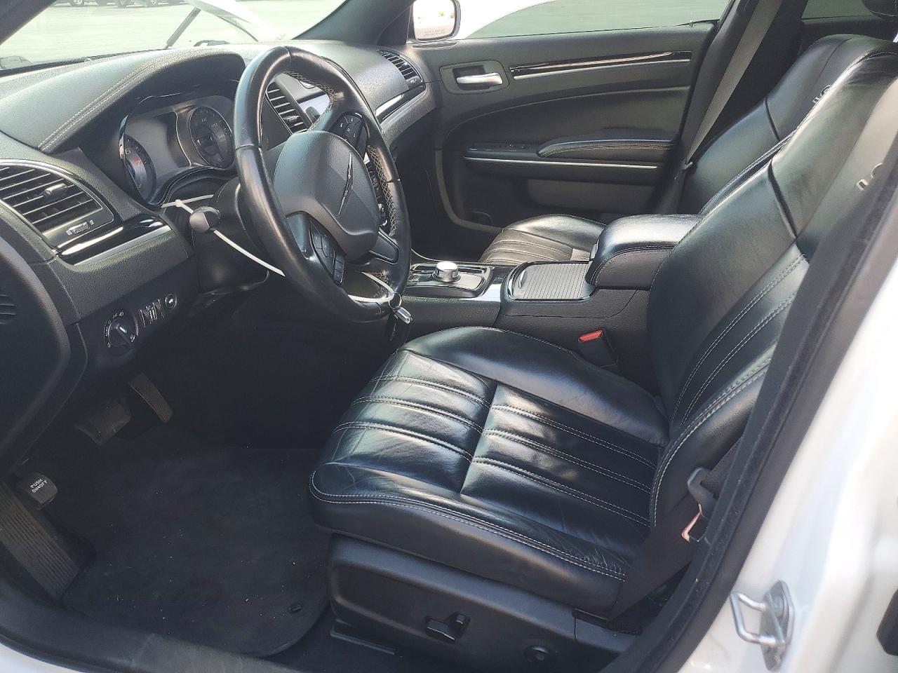Chrysler 300 S