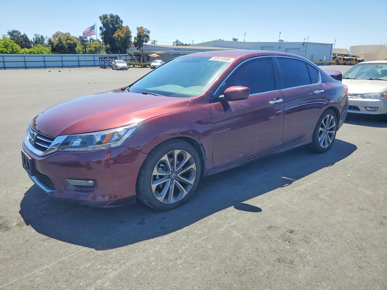 Salvage Honda Accord Image