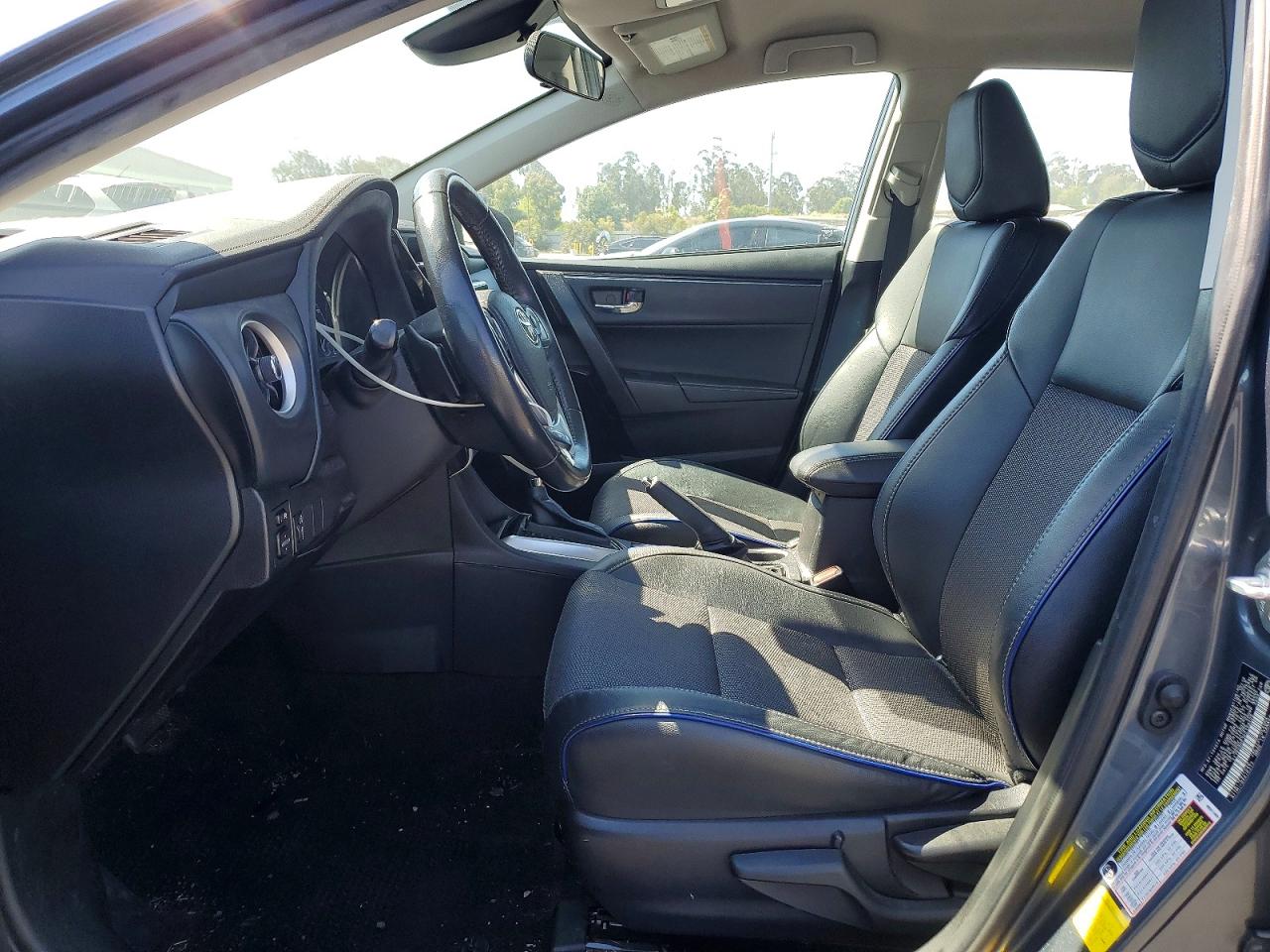 Toyota Corolla Se