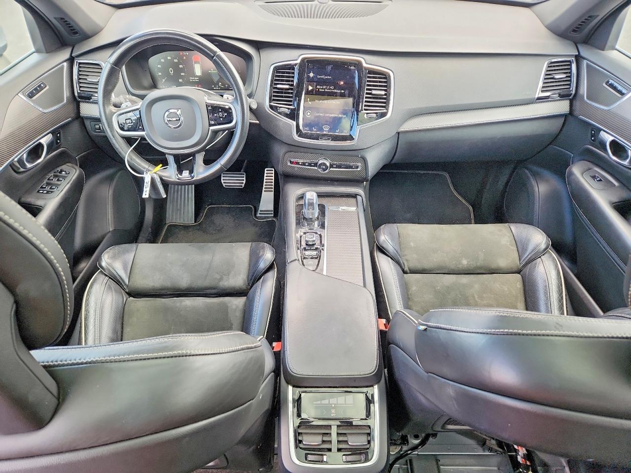 Volvo XC90 T8