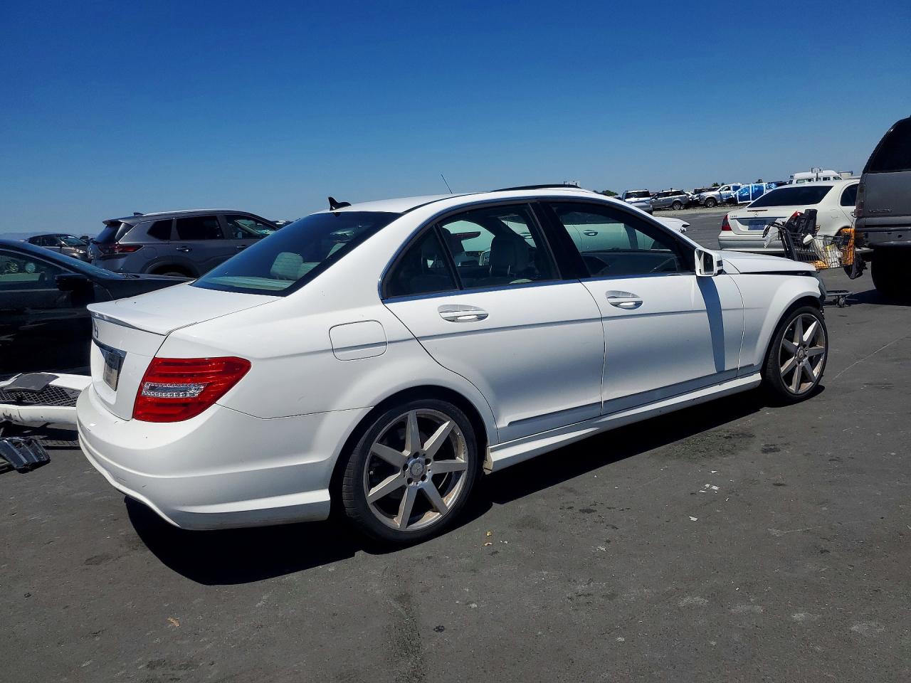 Mercedes-Benz C-Class 250