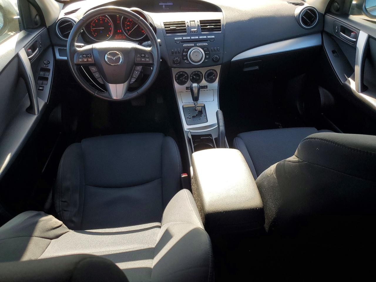 Mazda Mazda3 S