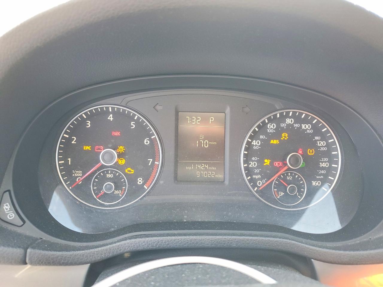 Volkswagen Passat S