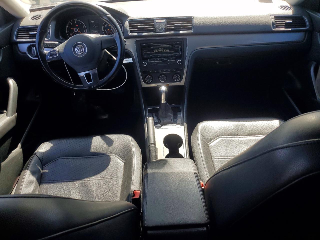 Volkswagen Passat S