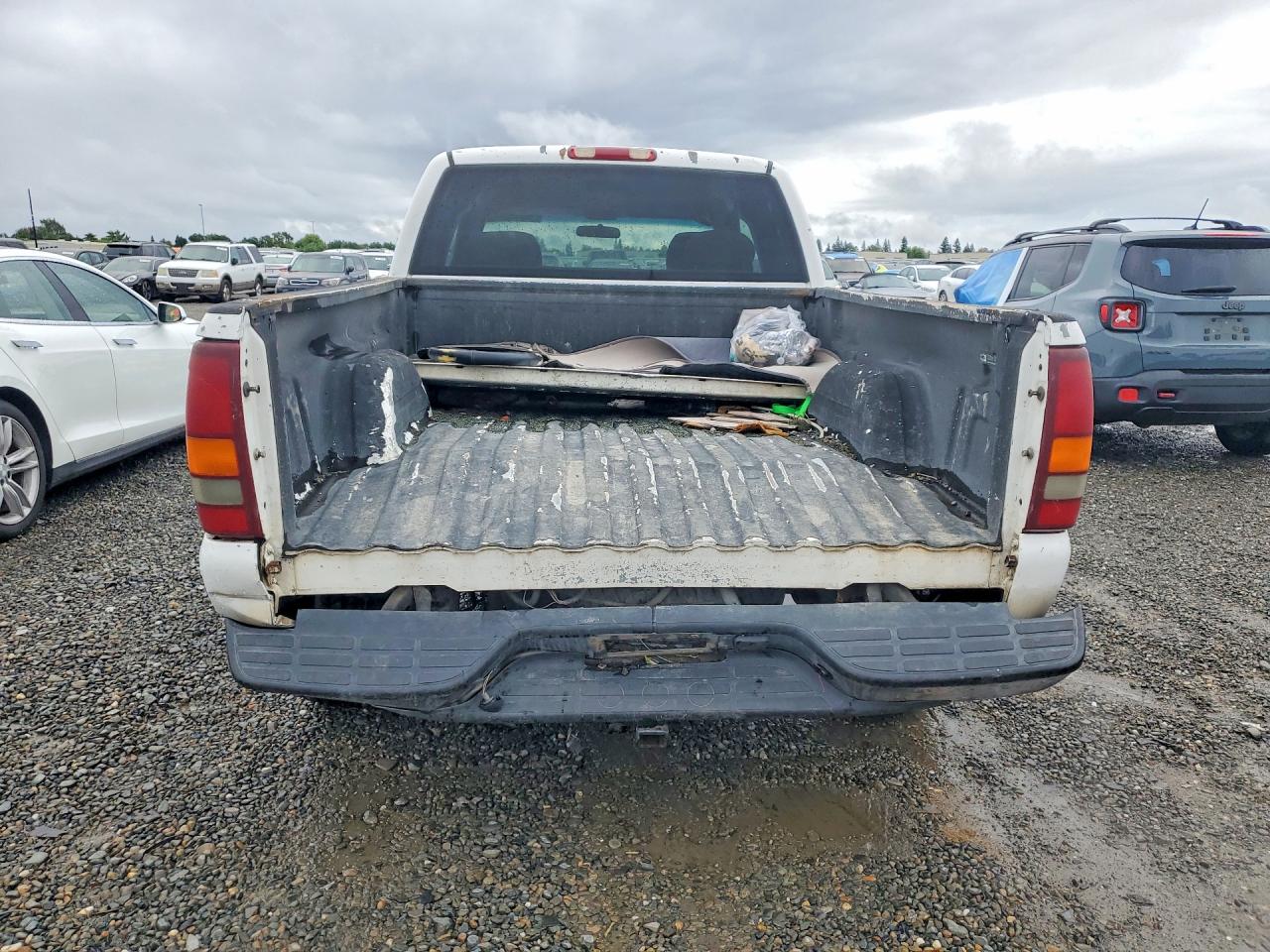 Chevrolet Silverado C1500