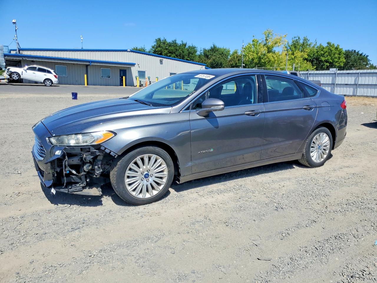 Salvage Ford Fusion Image