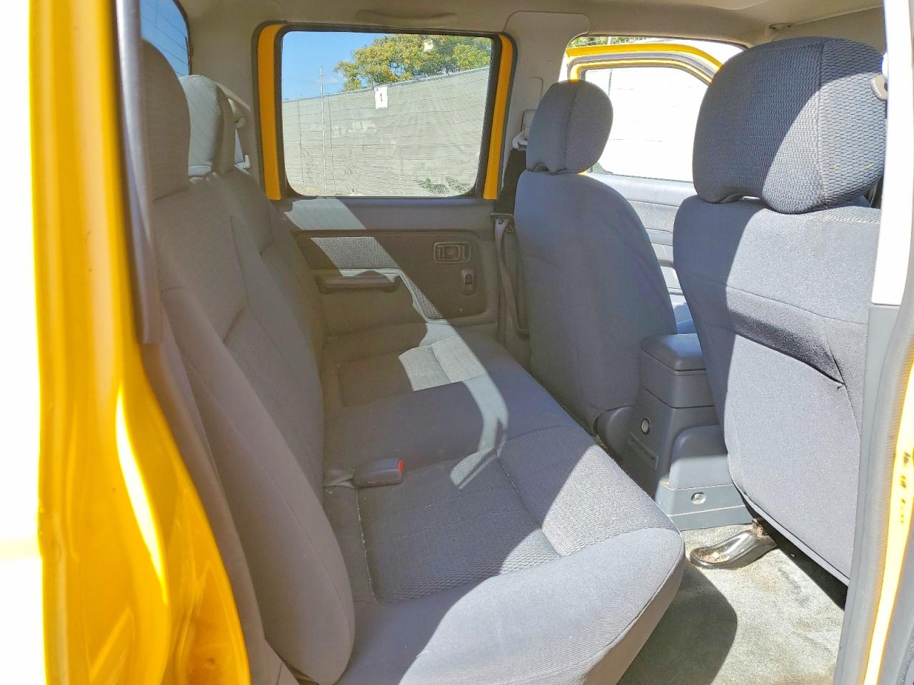 Nissan Frontier Xe-v6