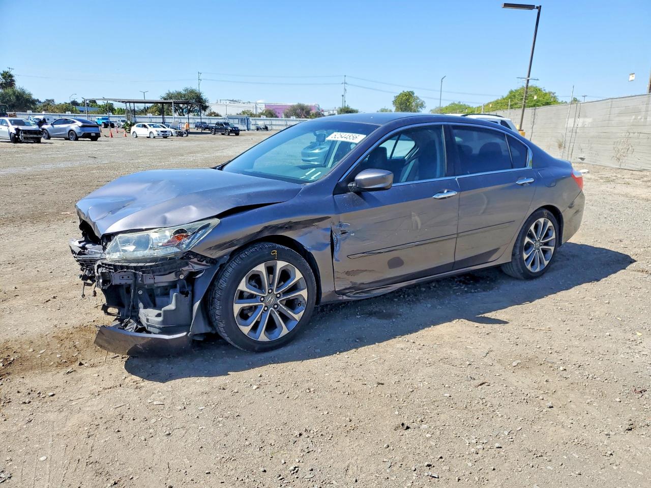 Salvage Honda Accord Image