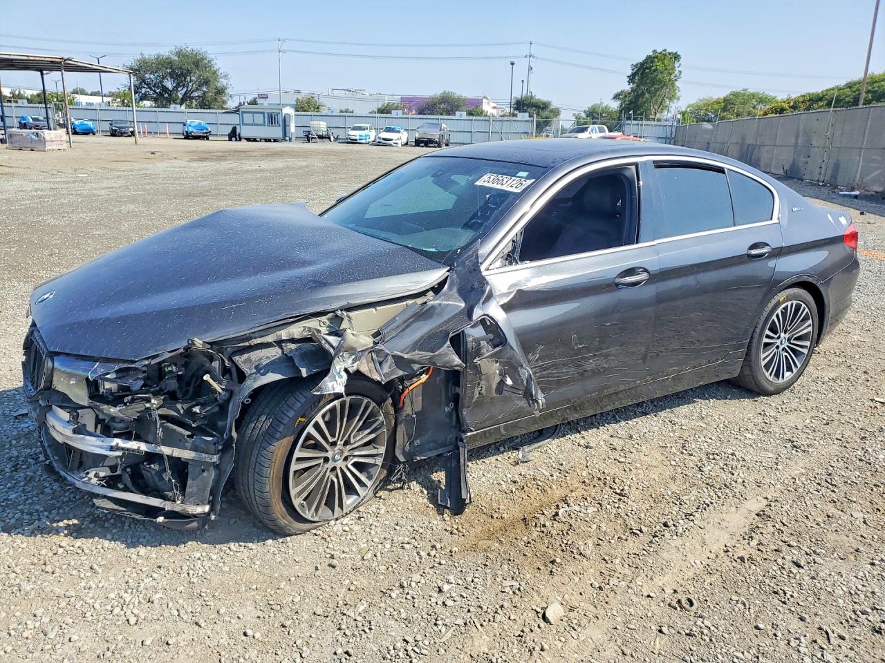 Salvage BMW 5 Series Image