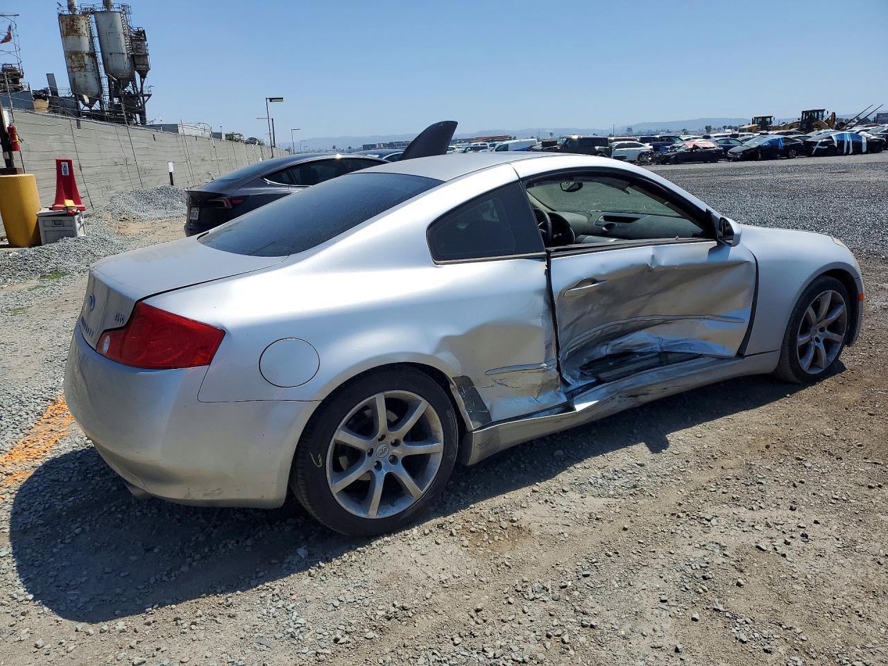 INFINITI G35 Base