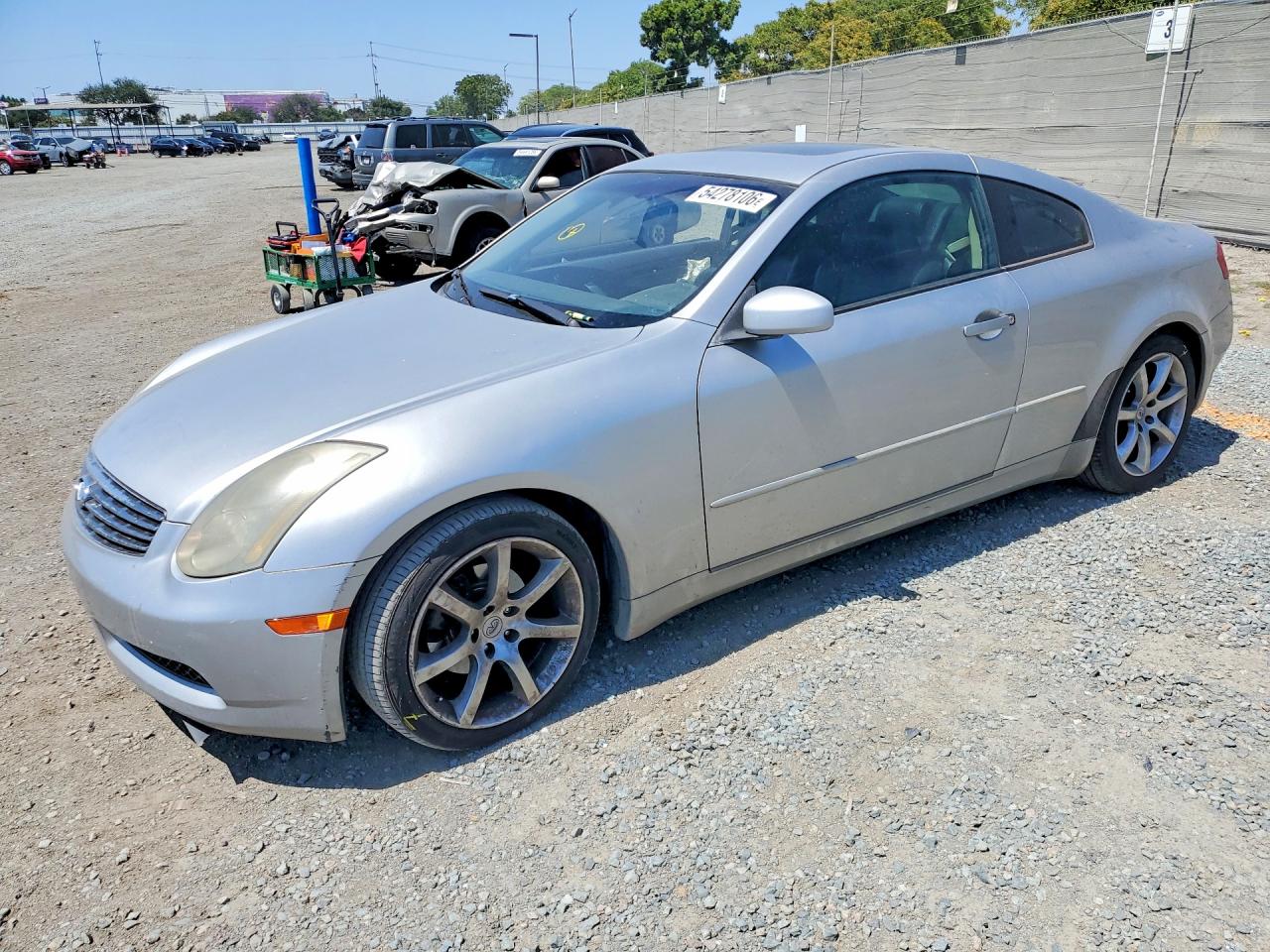 Salvage INFINITI G35 Image