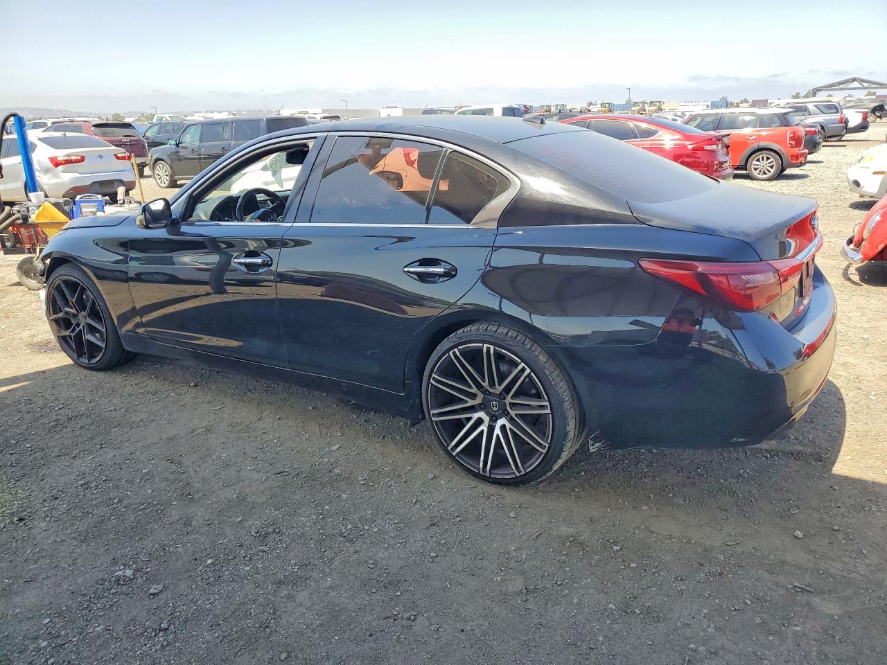 INFINITI Q50 3.0t Luxe