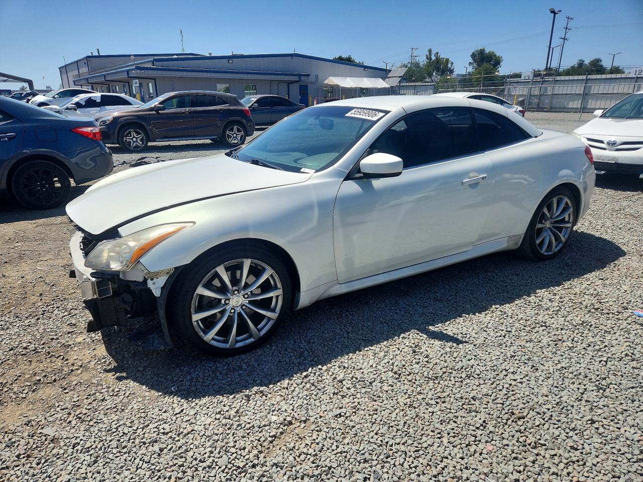 Salvage INFINITI G37 Image