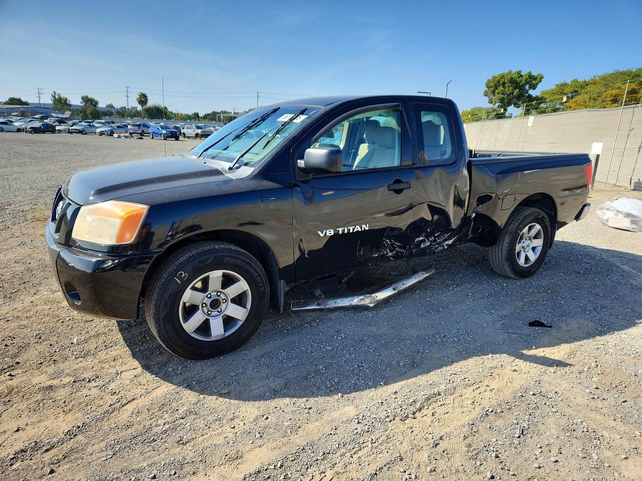 Salvage Nissan Titan Image