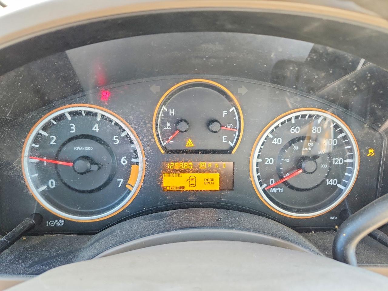 Nissan Titan S
