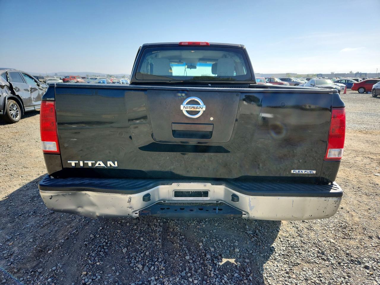 Nissan Titan S