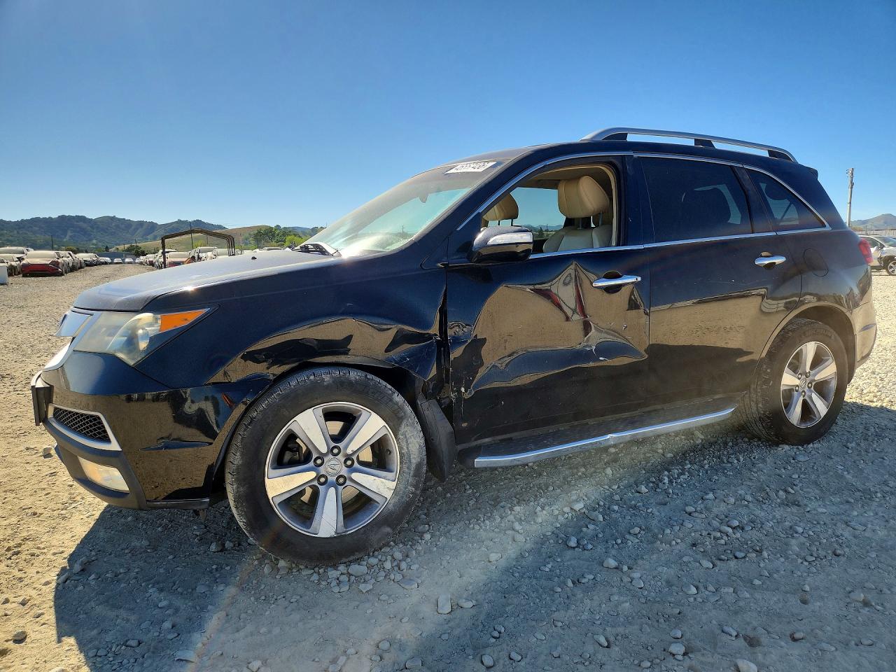 Salvage Acura MDX Image