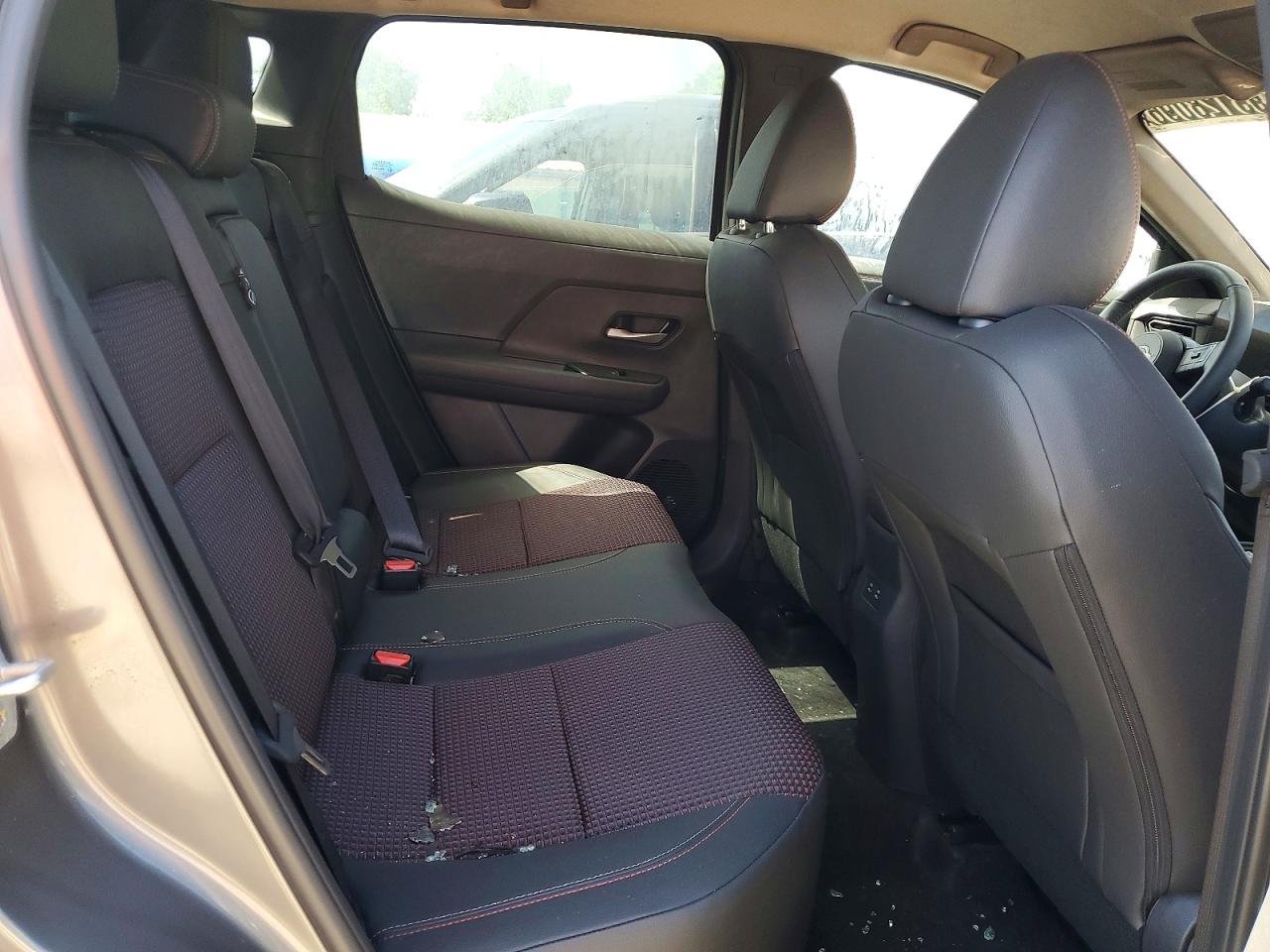 Nissan Kicks Sr