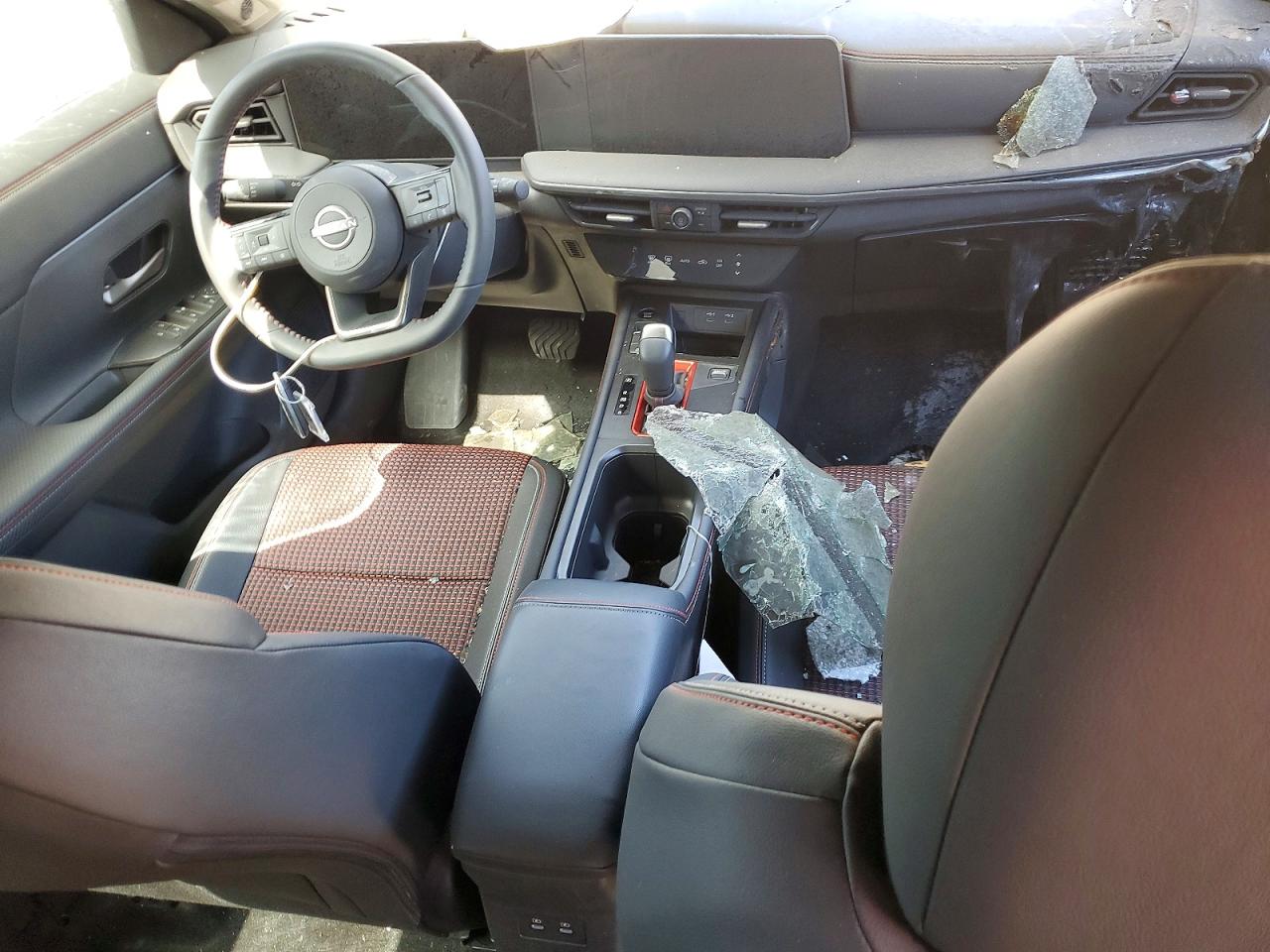 Nissan Kicks Sr