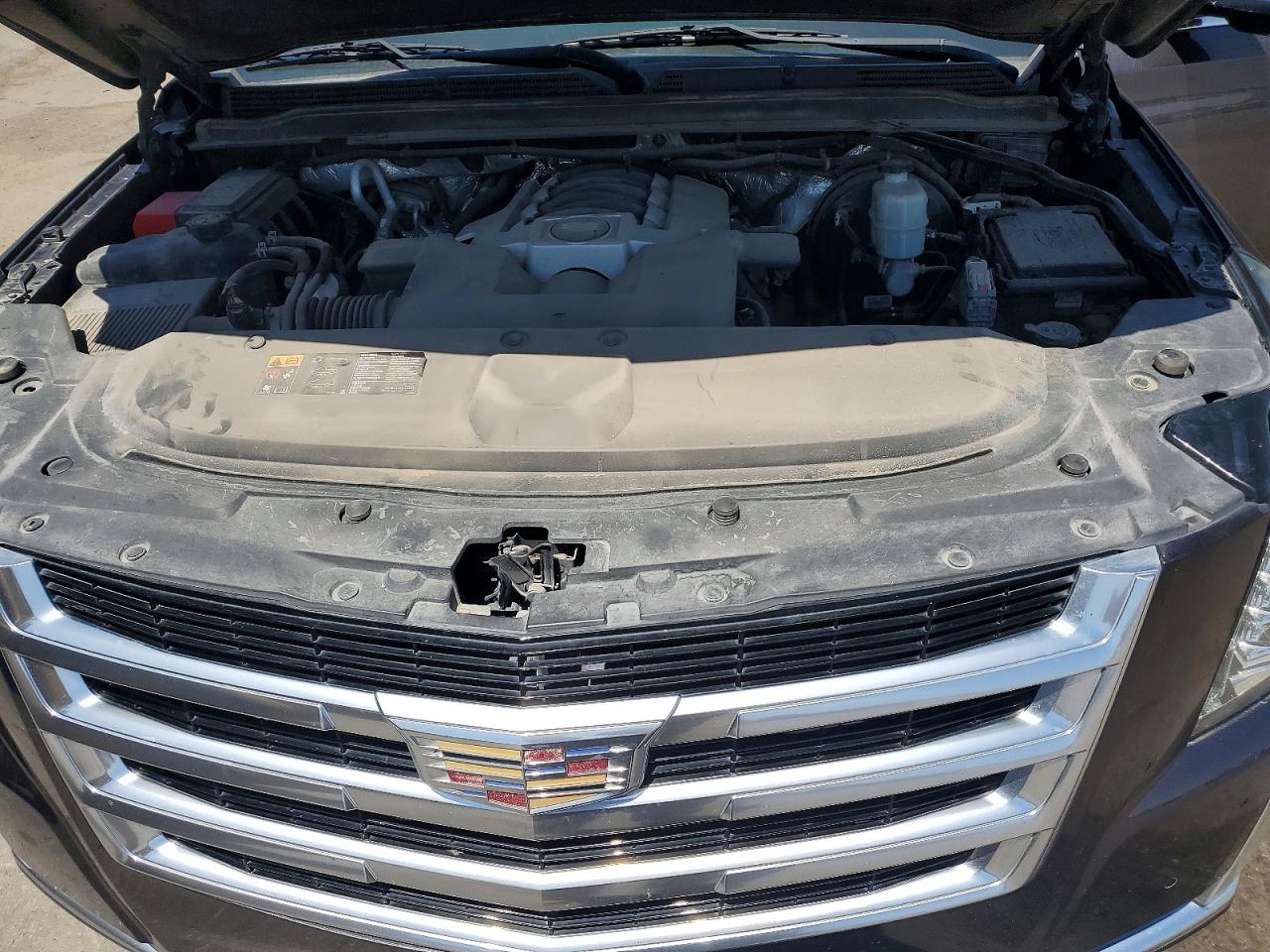 Cadillac Escalade Esv Premium