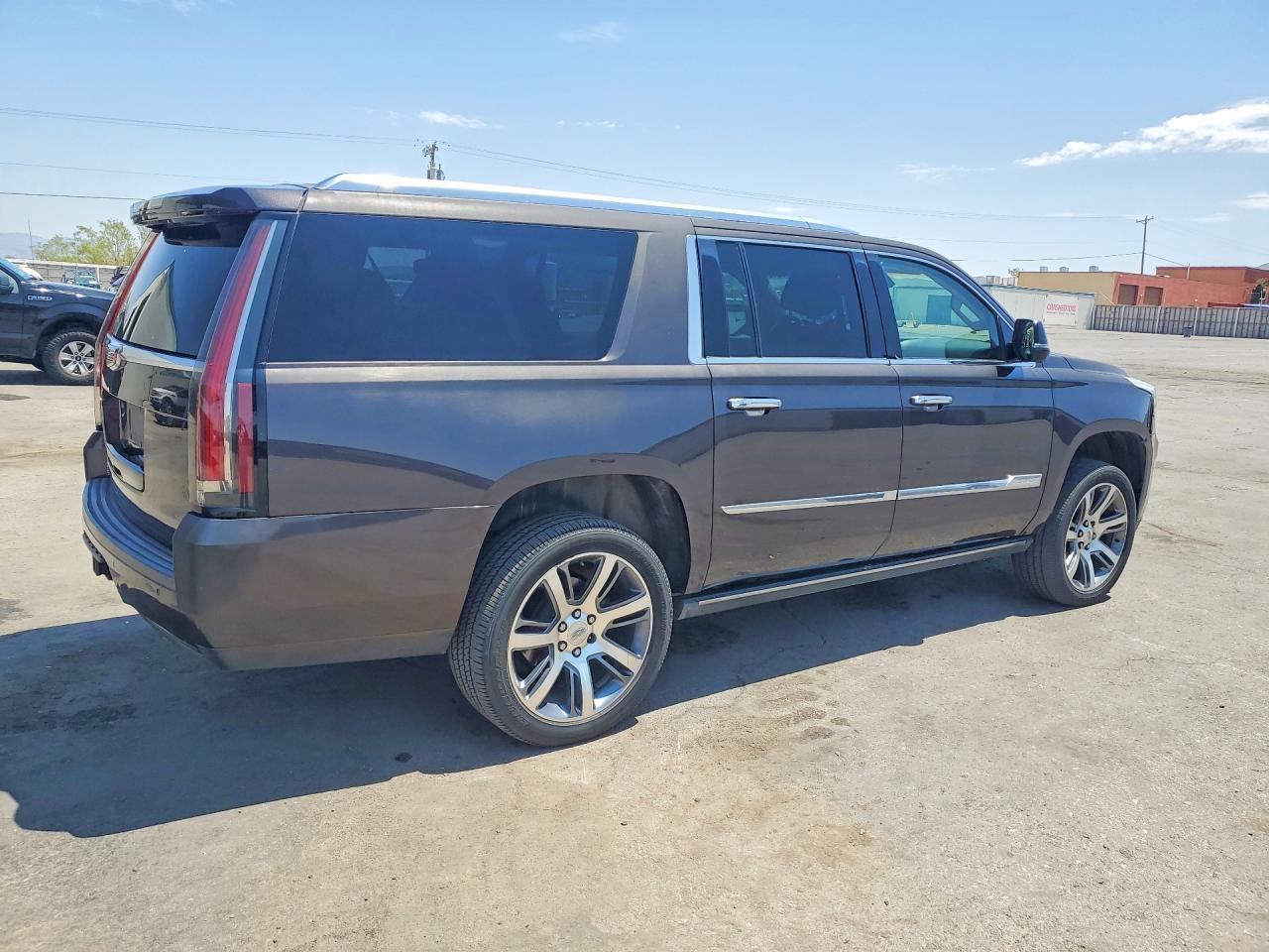 Cadillac Escalade Esv Premium