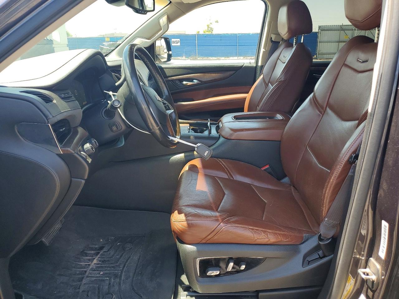 Cadillac Escalade Esv Premium