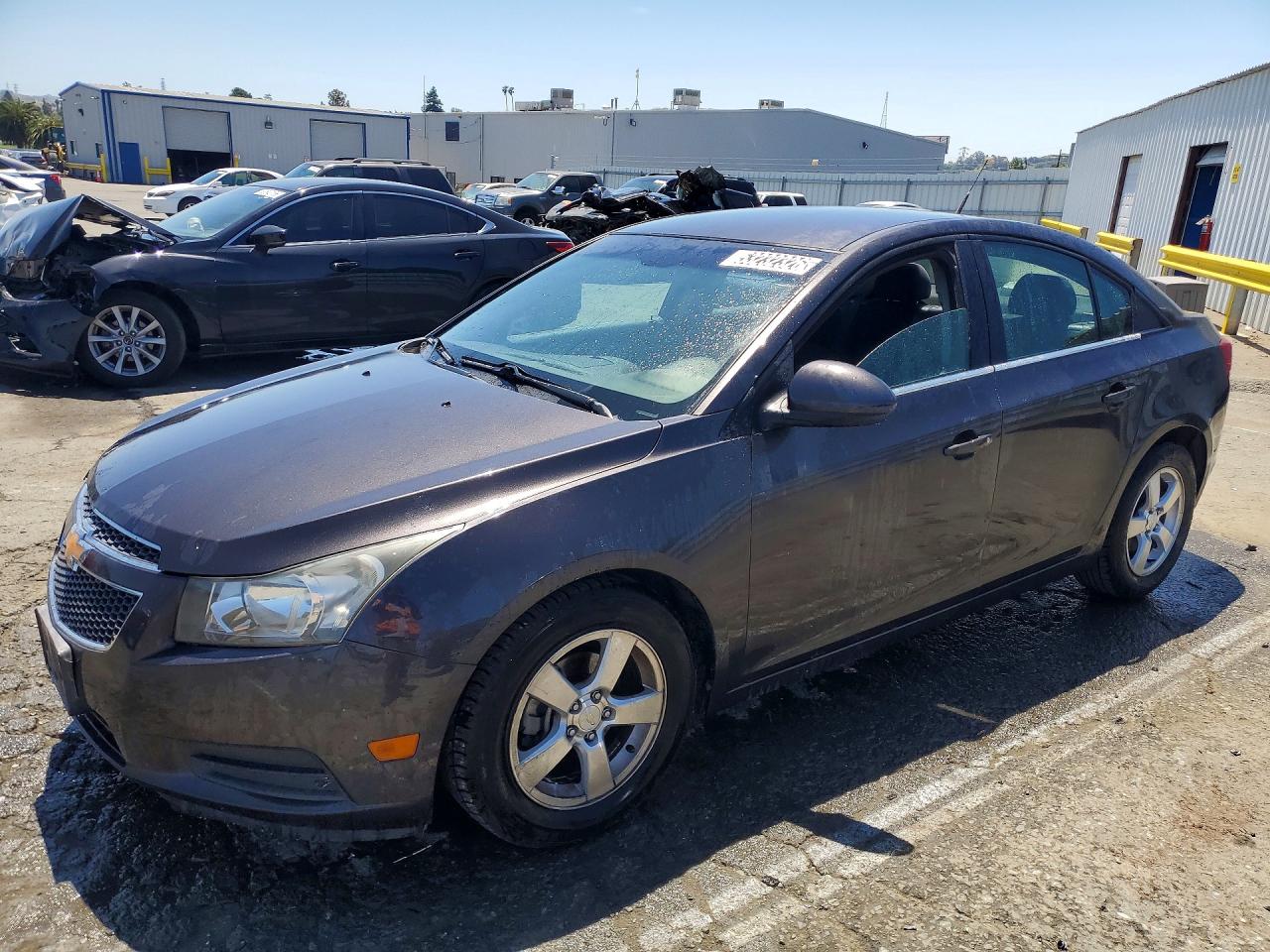 Salvage Chevrolet Cruze Image