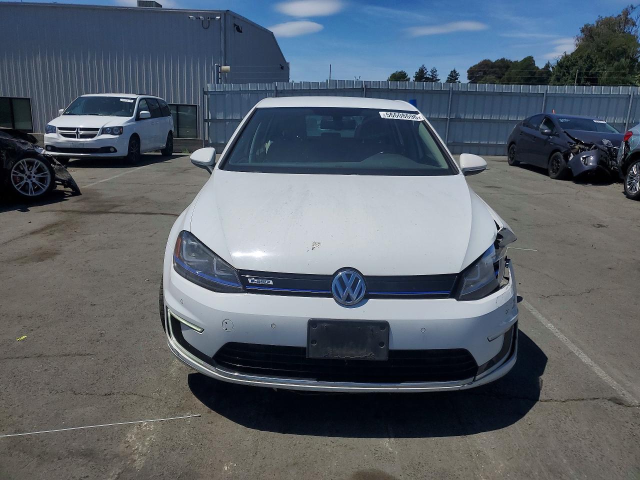 Volkswagen Golf Sel Premium