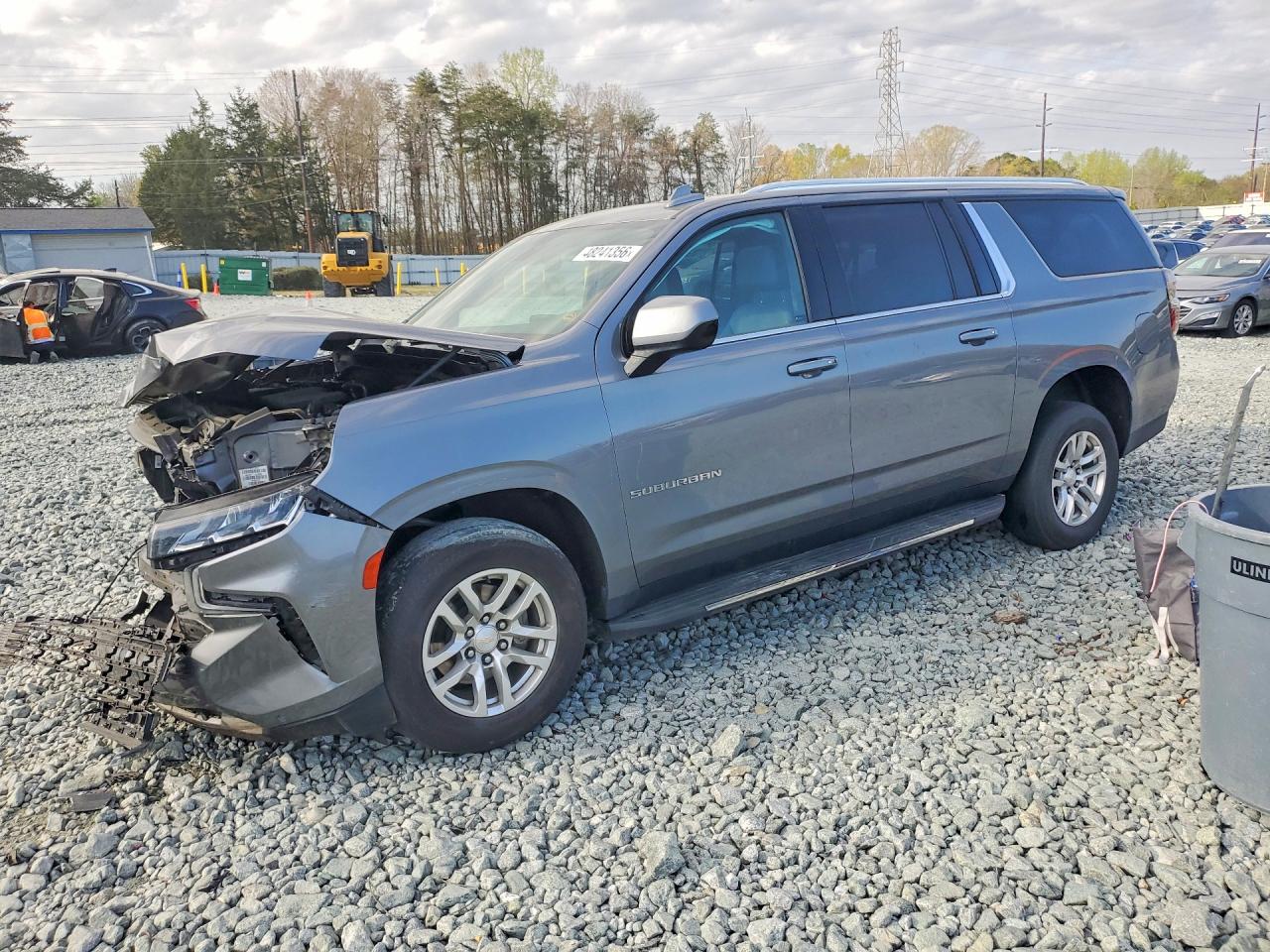Salvage Chevrolet Suburban Image
