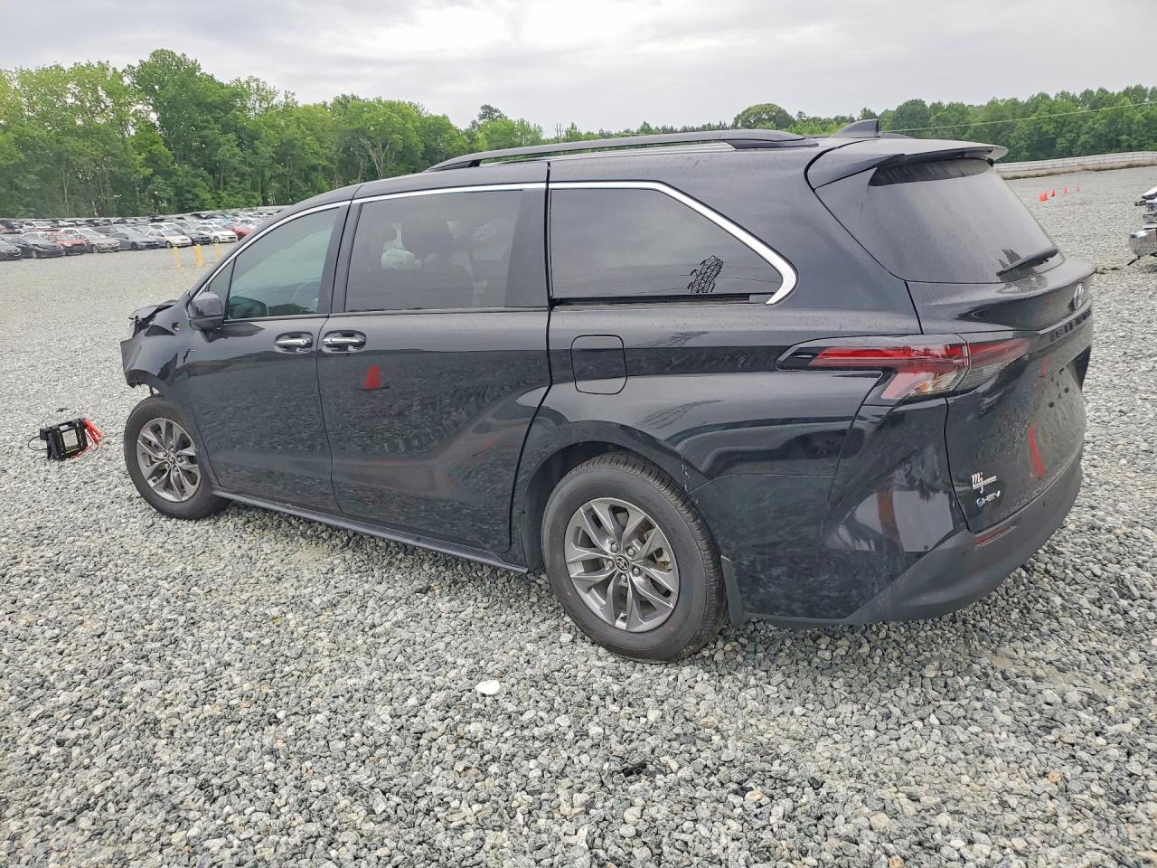 Toyota Sienna Xle 8-passenger