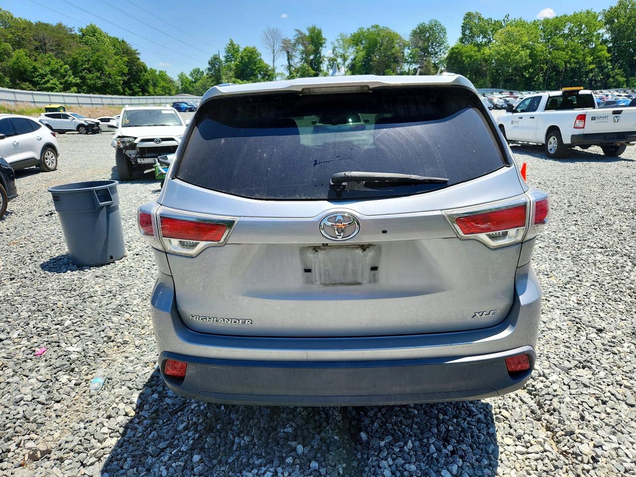 Toyota Highlander Xle