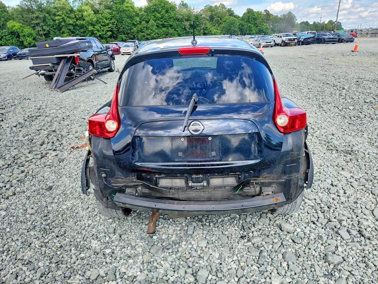 Nissan JUKE S