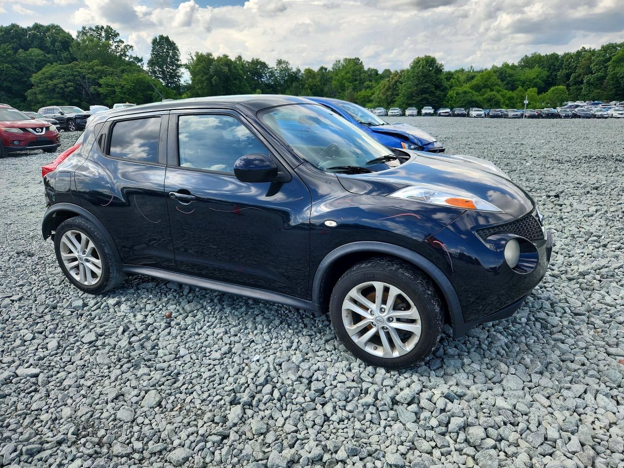Nissan JUKE S