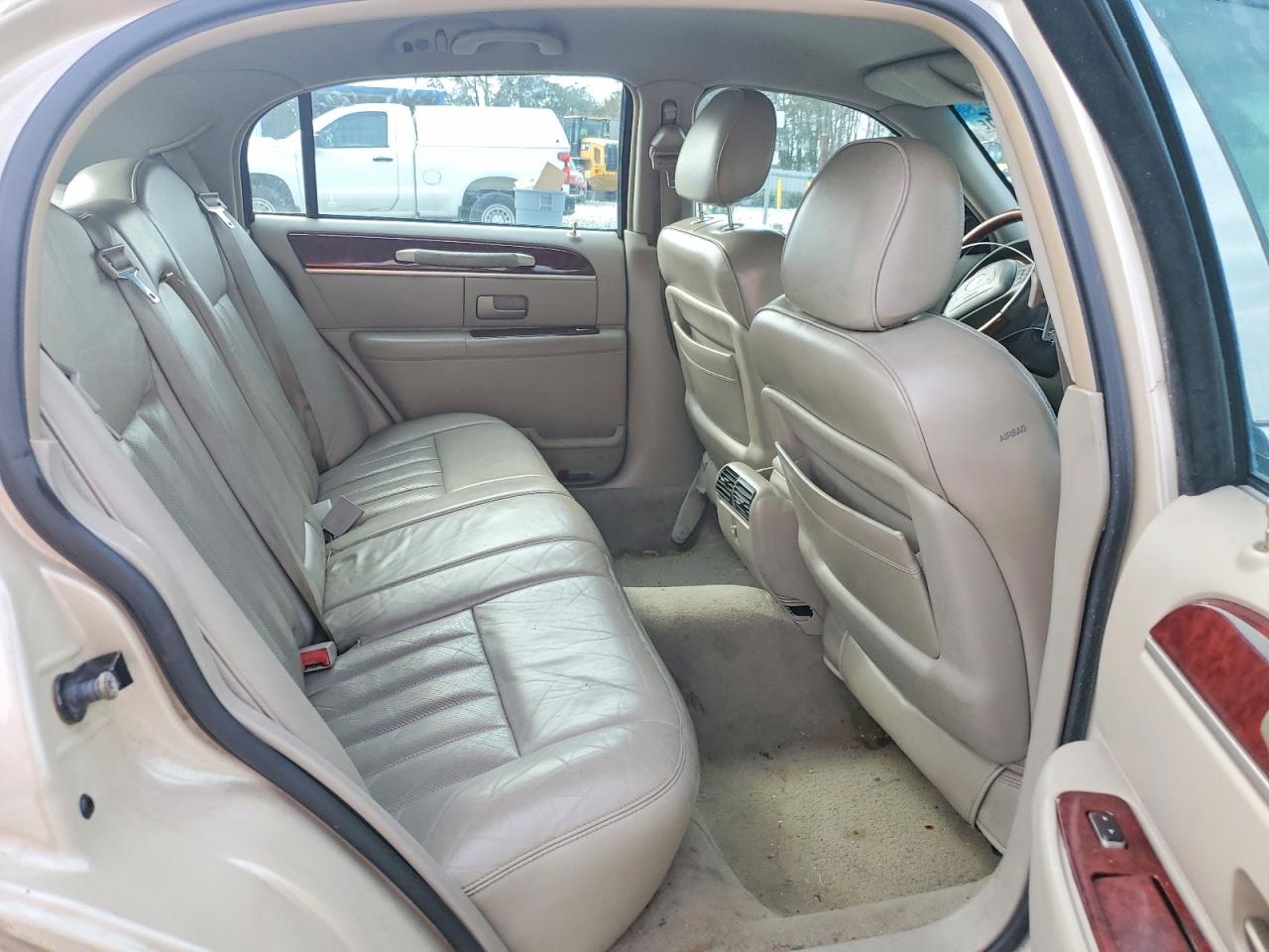 Lincoln Towncar Signature