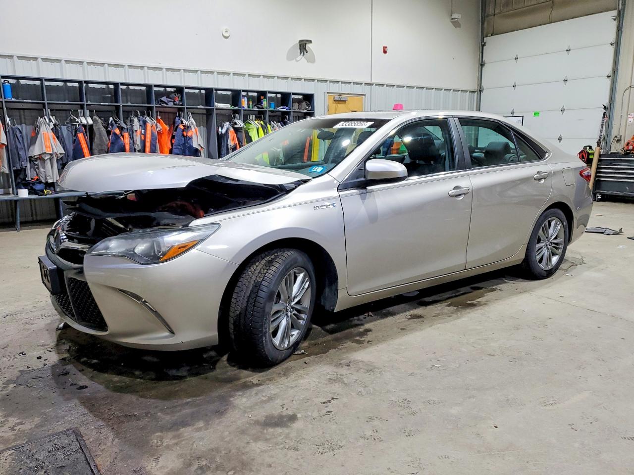 Salvage Toyota Camry Image