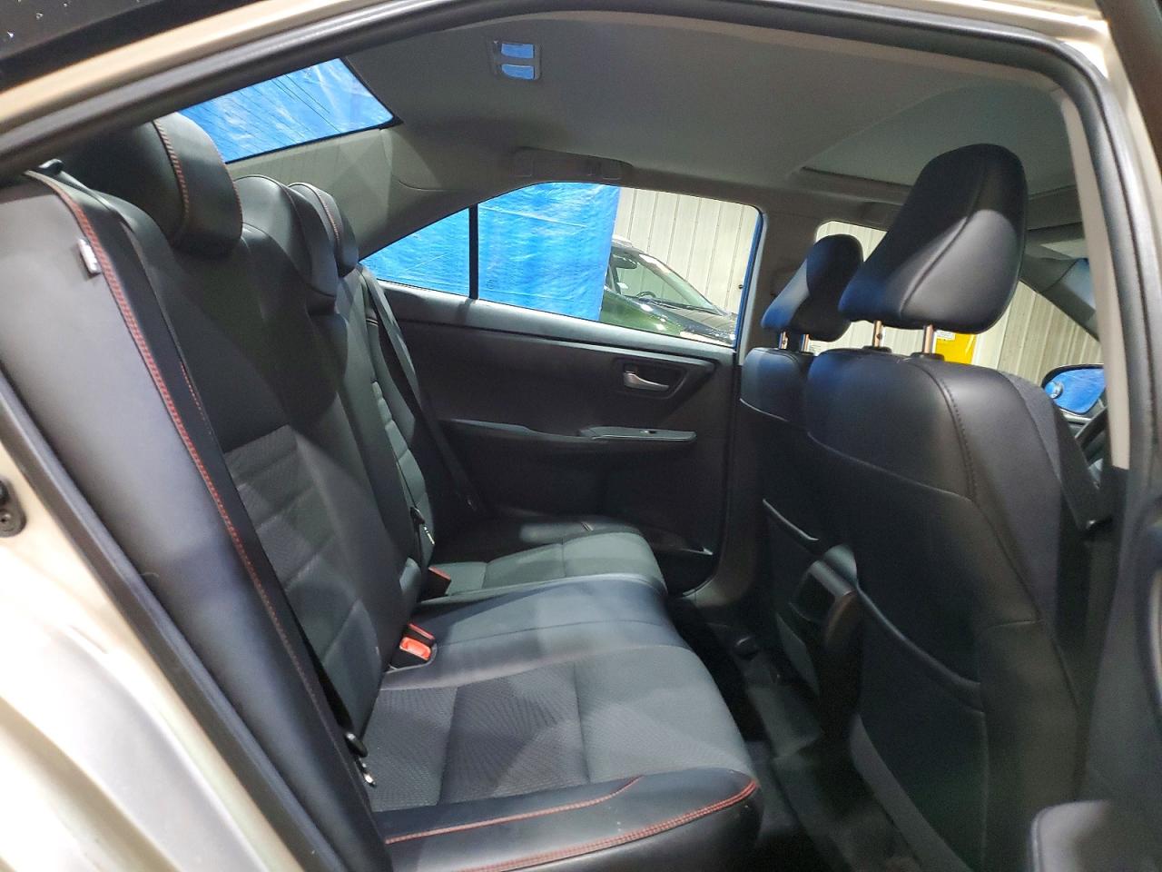 Toyota Camry Se