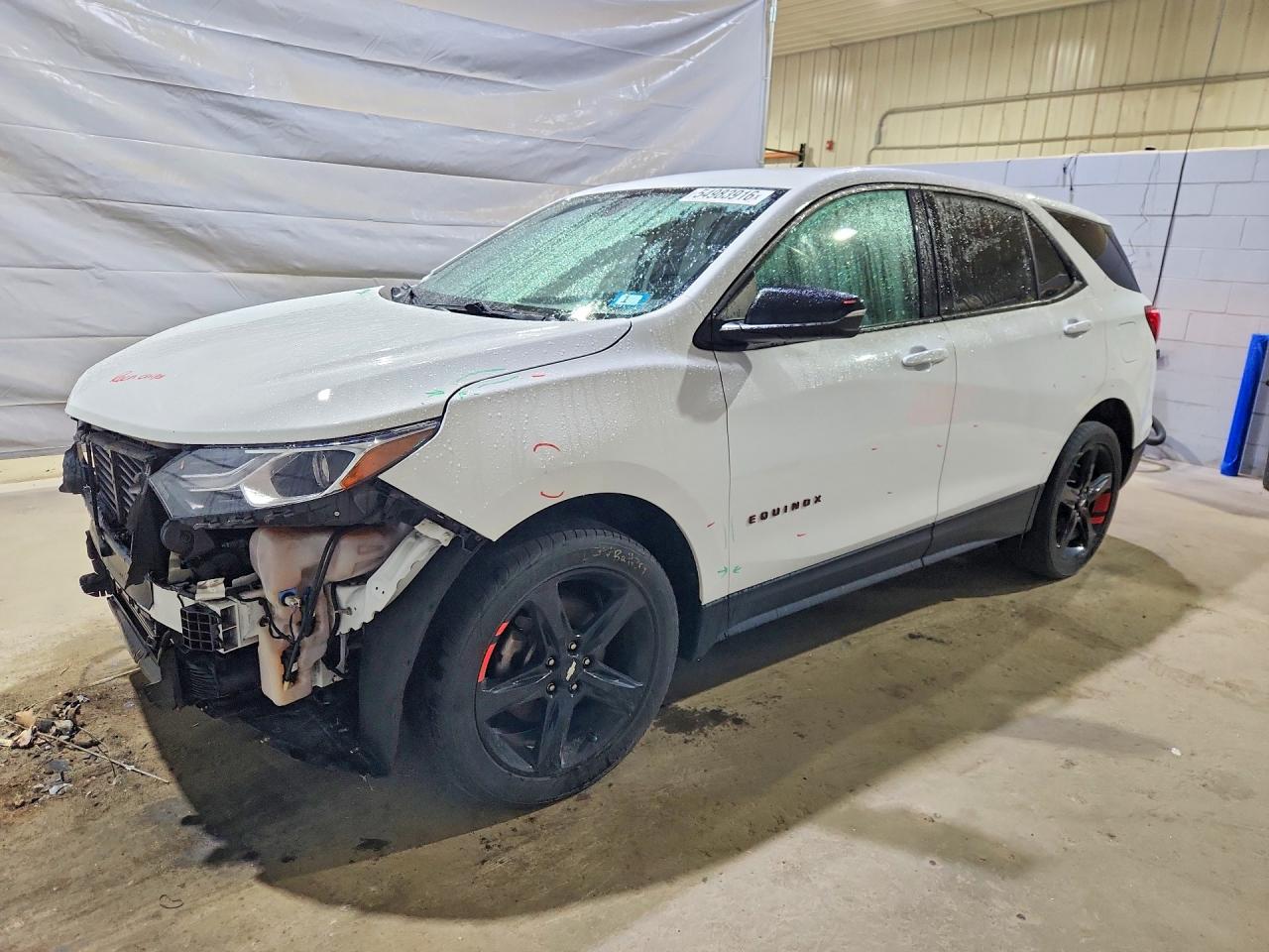 Salvage Chevrolet Equinox Image