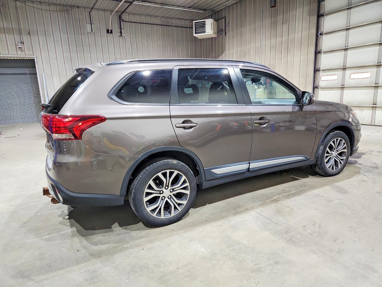 Mitsubishi Outlander Se