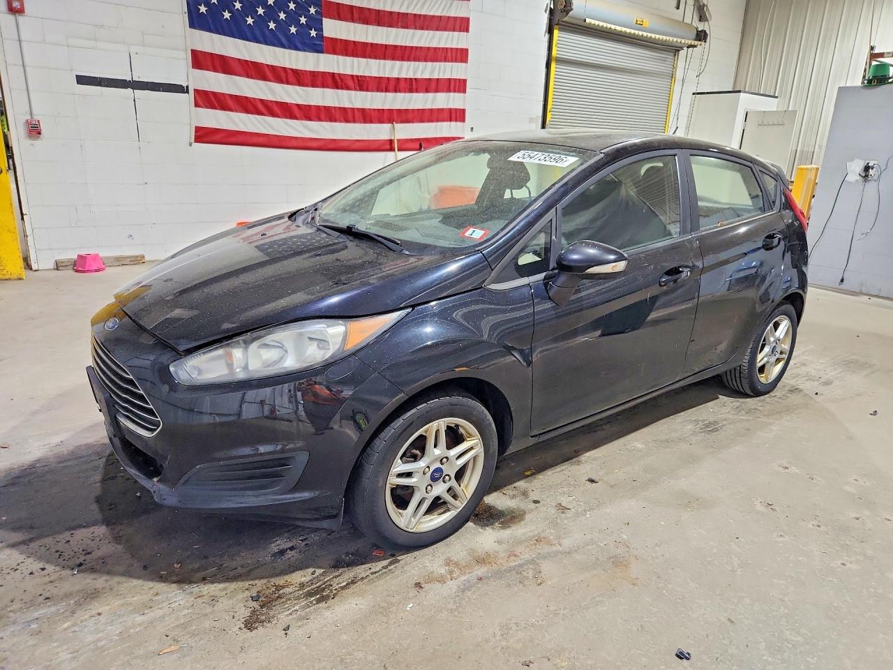 Salvage Ford Fiesta Image