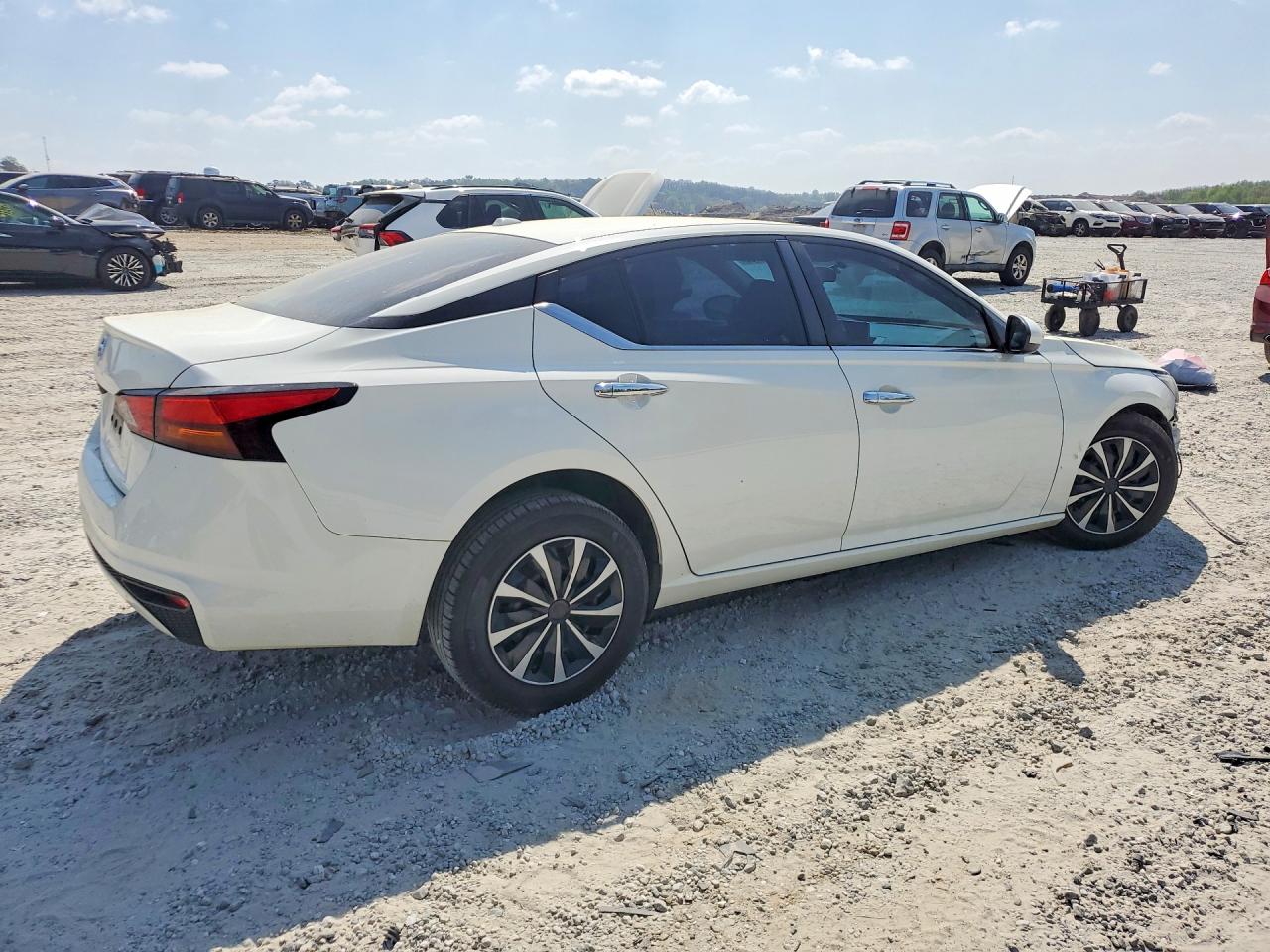 Nissan Altima 2.5 S