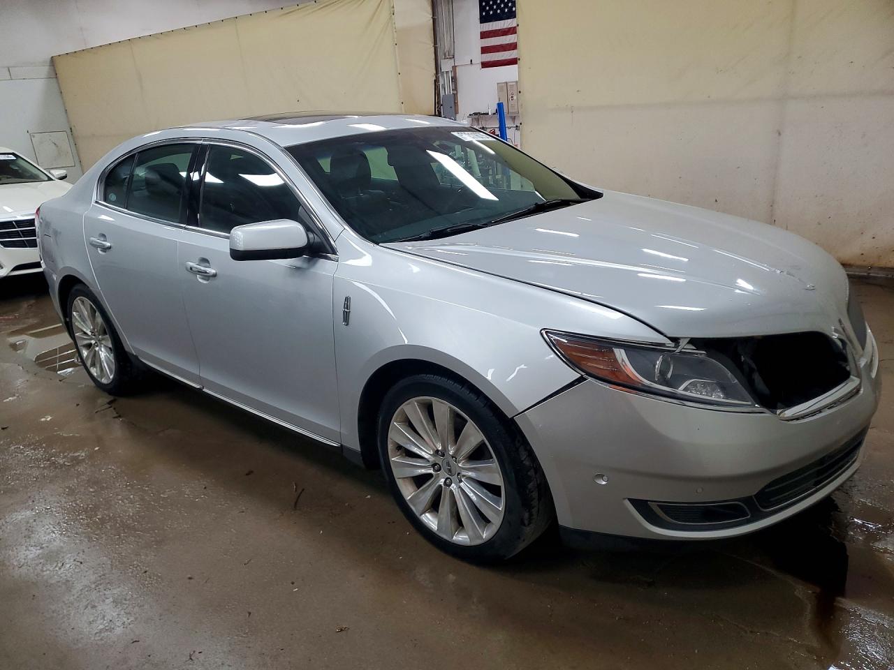Lincoln MKS