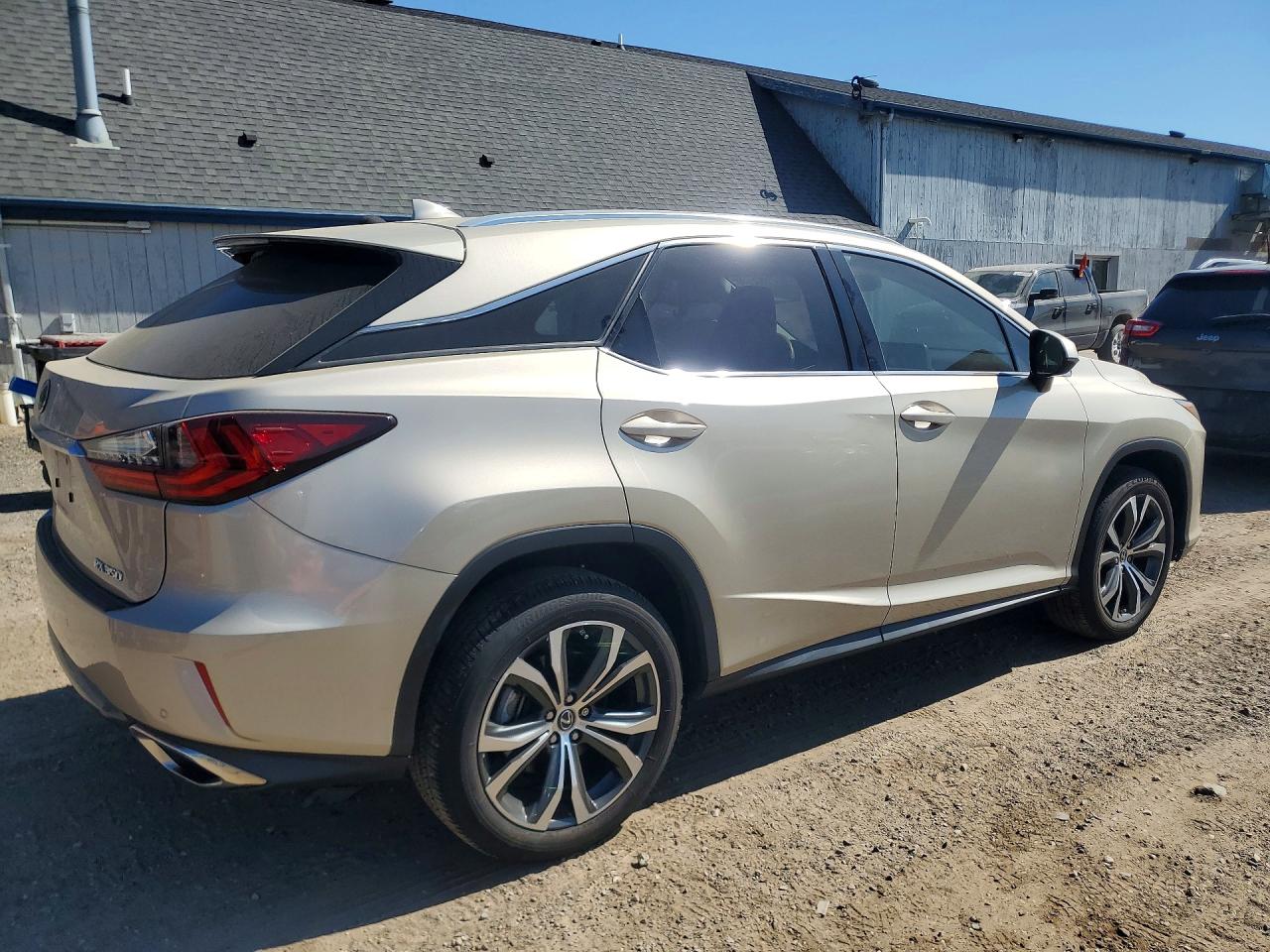 Lexus RX Base