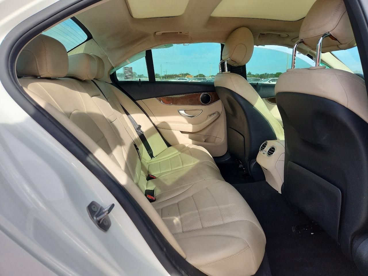 Mercedes-Benz C-Class 300