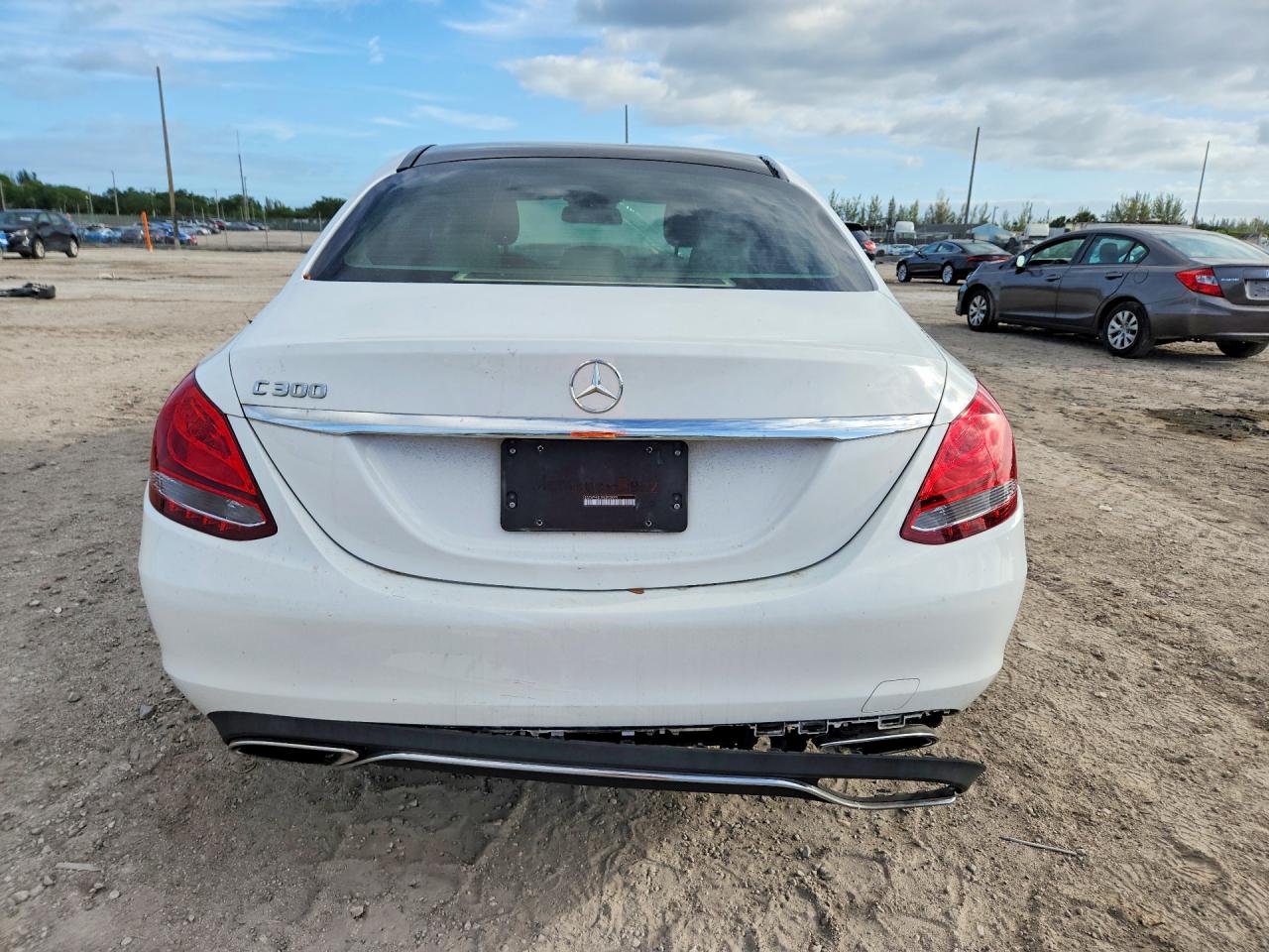 Mercedes-Benz C-Class 300